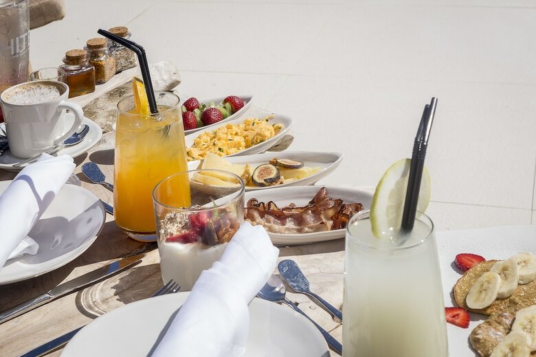 Hotel White Exclusive Suites & Villas