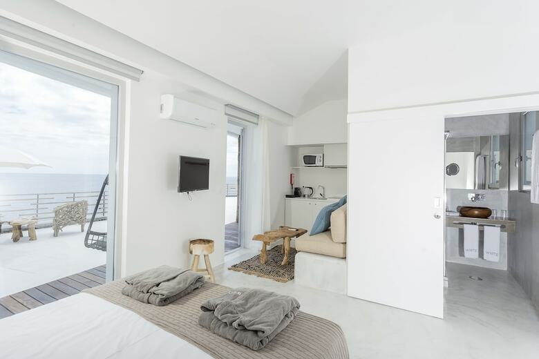 Hotel White Exclusive Suites & Villas