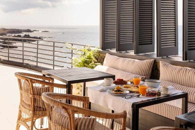 Hotel White Exclusive Suites & Villas