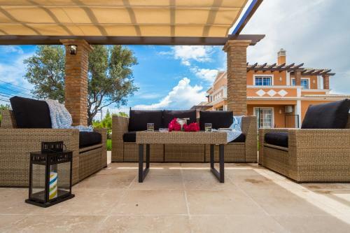 Hotel Colina Villas With Private Pool