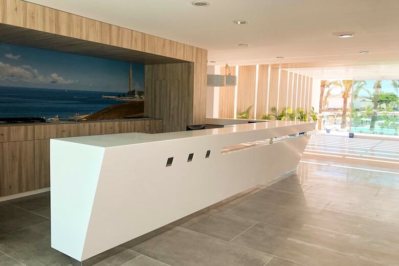 Apartamentos Livvo Dunagolf Suites