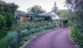 Hotel Rosewood Guesthouse
