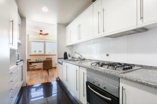Apt In Lisbon Oriente Duplex Apartments - Parque Das Na��es