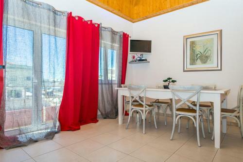 Ferragudo Vintage Apartment With Seaview