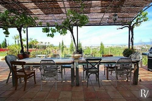 Carvoeiro Villa Sleeps 10 Pool Air Con Wifi