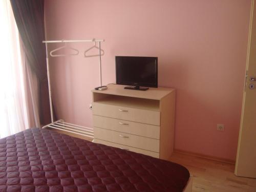 Hotel Sea Paradise Apartment Complex