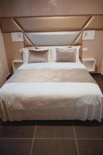 Hotel H�tel Onyx Expo