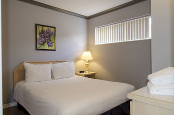 Hotel Tiki Shores Beach Motel Resort