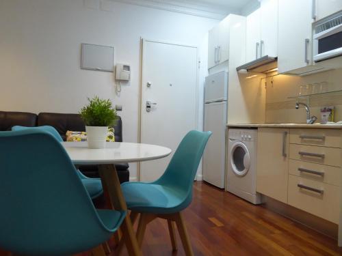 Stylish Apartments In Chueca