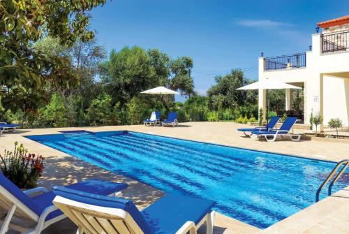 Deborah's Villa