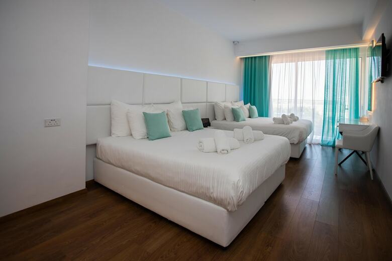 Hotel Napa Suites (adults Only)
