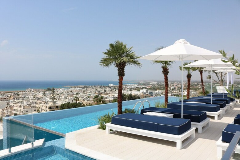 Hotel Napa Suites (adults Only)