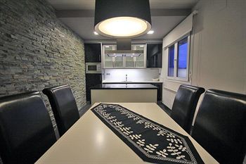 Lagaya Apartments & Spa