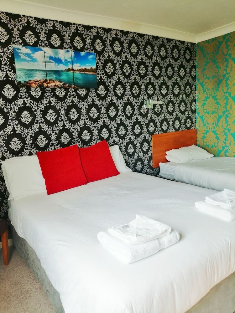 Hotel Bourne Hall
