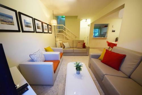 Christos House