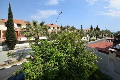 Christos House