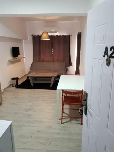 Mylos Court Apartments