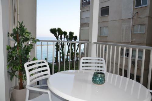 Apartamento Pebble Beach Sea Breeze