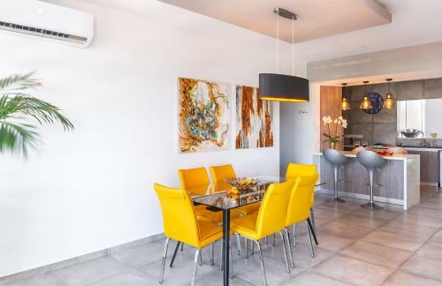 Apartamento Levanco City Sea Business Suite