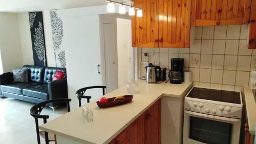 River Beach - 2 Bed Apartment With Large Terrace