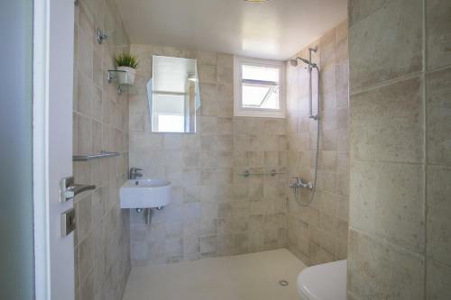 Apartamento Larnaca Sunshore Beachfront Suite