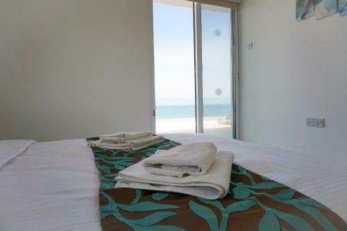 Villa Beach Front Aqua Marina