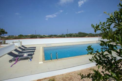 ?imagine Renting A Villa With Very Large Pool? Protaras Villa 98