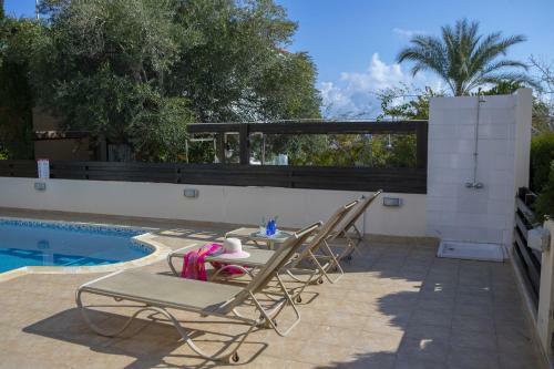 Villa Mesogeios 39