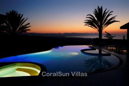 Elite Villa Amazing Pool And Garden