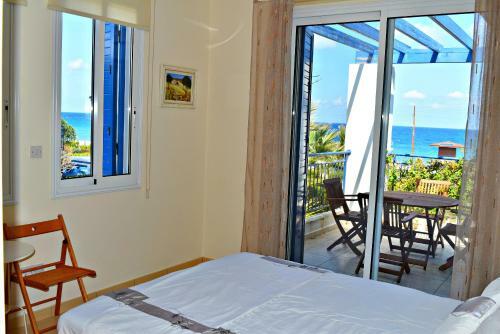 Villa 12 Riviera Latchi Beach Villas