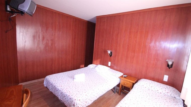 Hostal Porta De N�ria