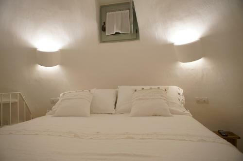Bed & Breakfast Trulli Ant� Charme & Relax