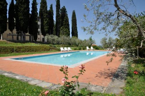Arezzo Villa Sleeps 18 Air Con