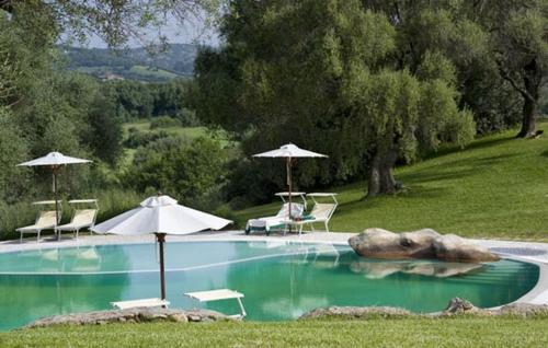 Arzachena Villa Sleeps 6 Pool Air Con Wifi