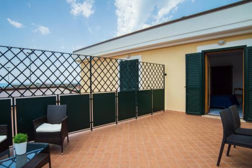Mare Apartments
