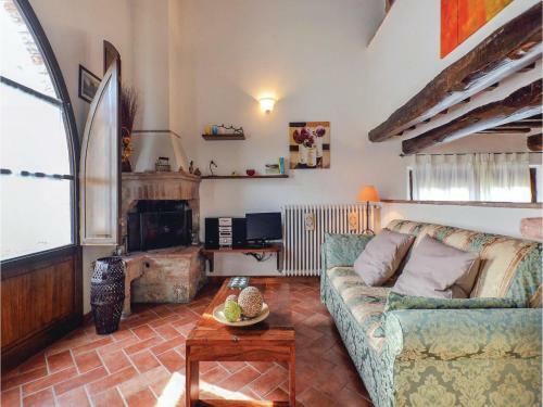One-bedroom Holiday Home In Asciano Si