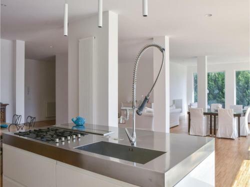 Five-bedroom Holiday Home In Augusta Sr