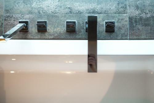 Saks Urban Design Hotel