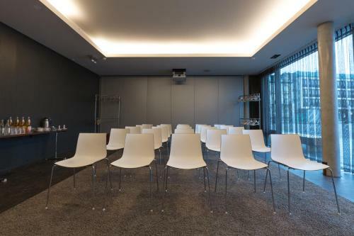 Saks Urban Design Hotel