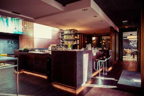 Saks Urban Design Hotel