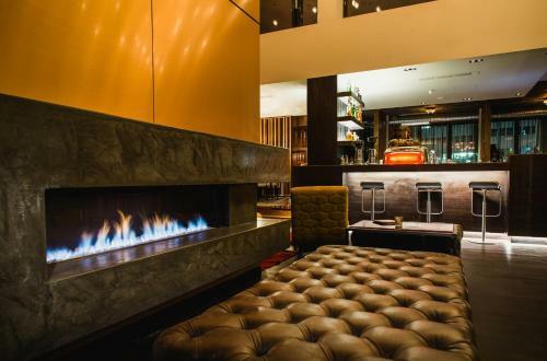 Saks Urban Design Hotel
