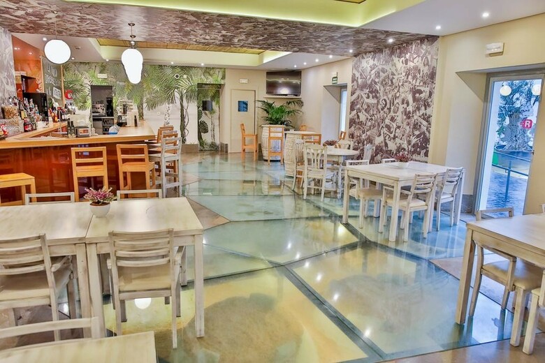 Hotel Palacio De Ariz�n