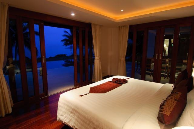Hotel The Village Coconut Island