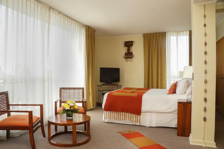 Hotel Solace