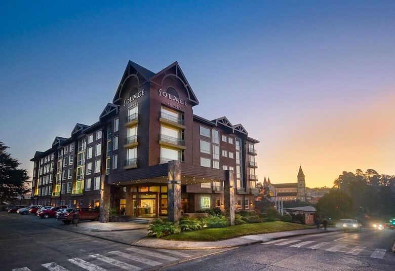 Hotel Solace