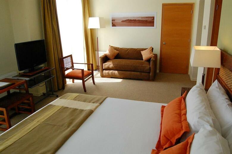 Hotel Solace