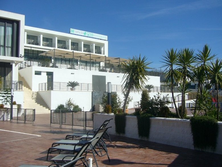 Hotel Menc�a Subb�tica