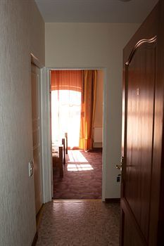 Apartamentos Hotel Westa - Formerly Hostel Backpackers Planet
