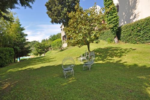 Capolona Apartment Sleeps 4 T241763