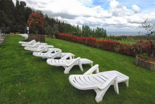 Il Castagno D'andrea Apartment Sleeps 6 Pool
